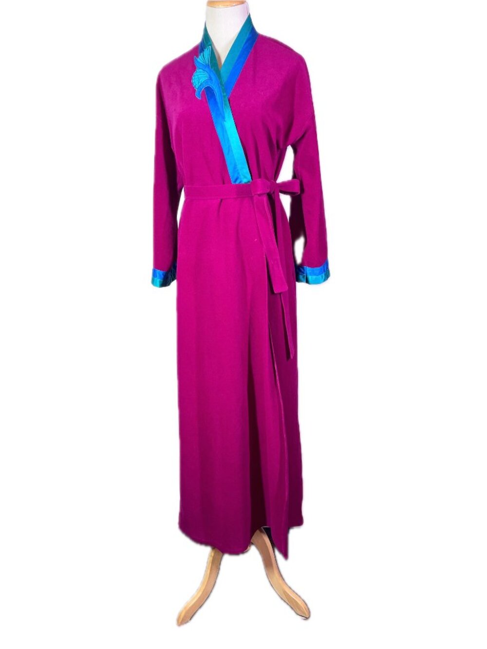 Vintage 1970s Vanity Fair Size S Burgundy Robe Satin Trim Sash Tie *Flaws